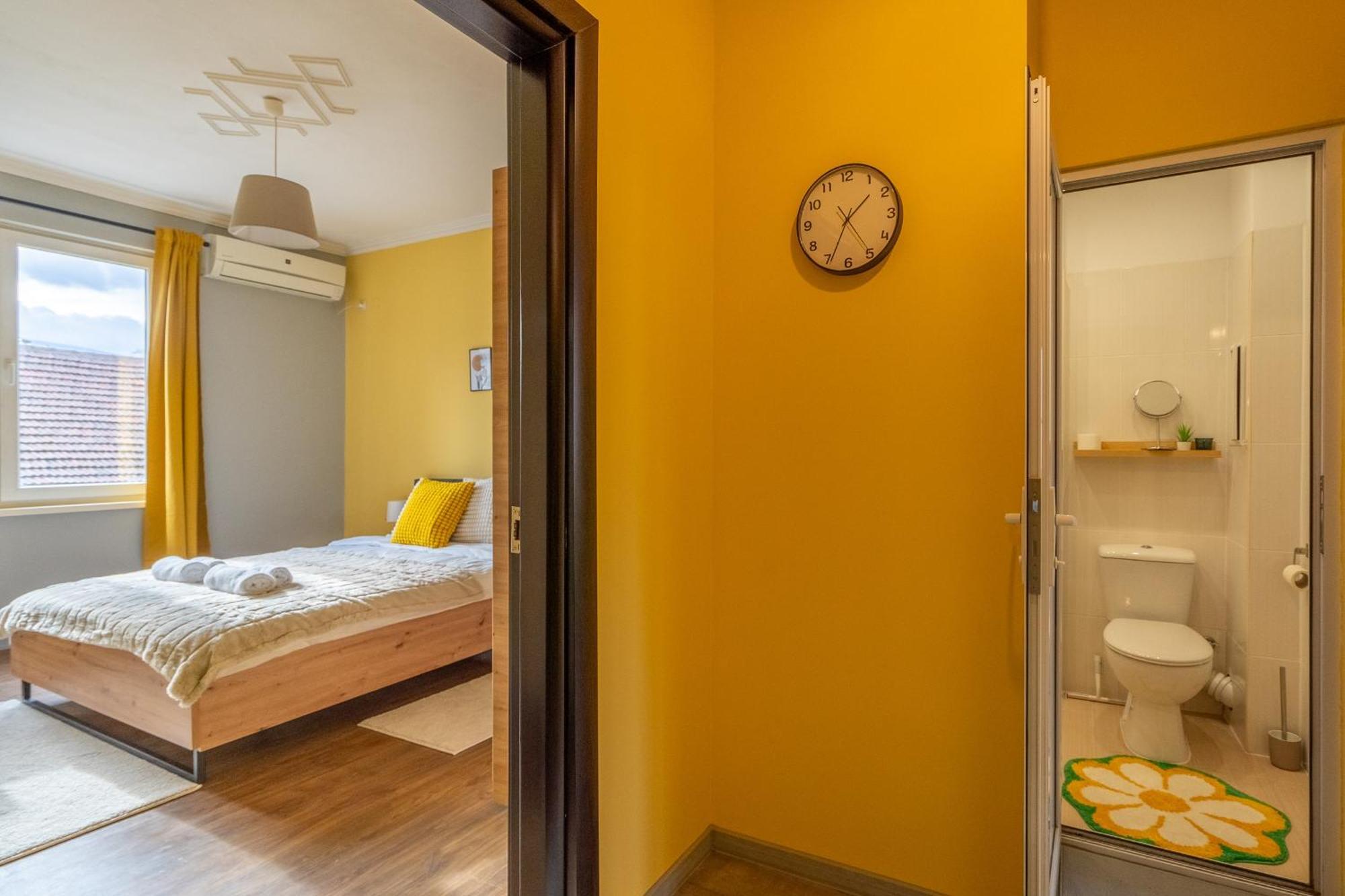 Golden Glow Residence София Екстериор снимка